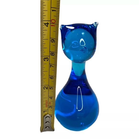 Vintage Blue Glass Cat Figurine - Picture 8 of 8